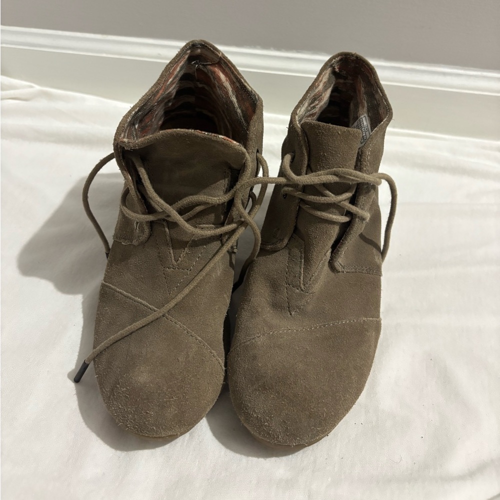 Wedge booties